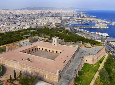 Montjuic Kalesi